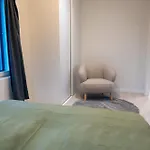 بيت للعطل Brand New, Stylish House, Sauna, Parking *