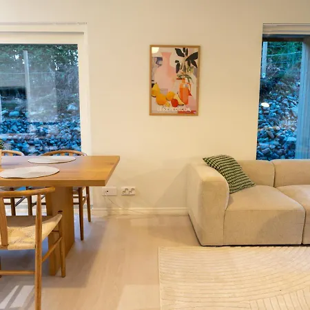 Brand New, Stylish House, Sauna, Parking Vantaa